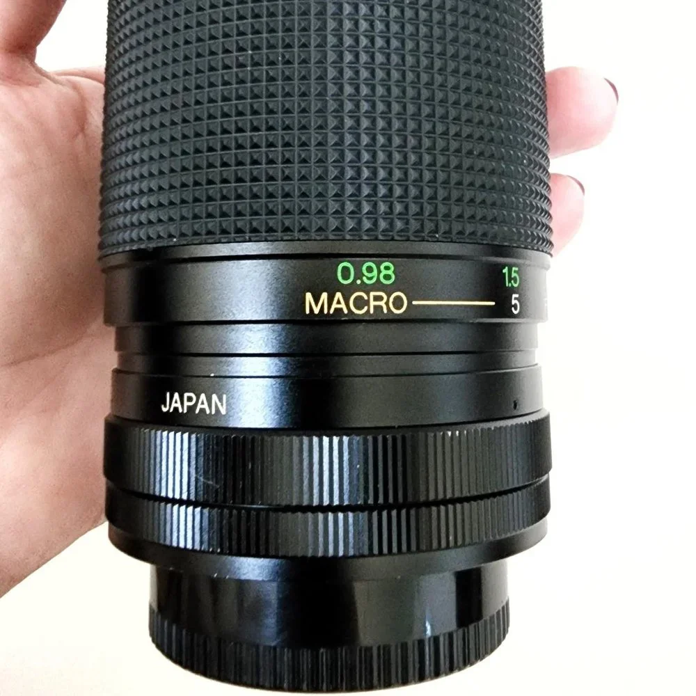 Vivitar 75-300mm f/1:45-5.6 Macro Focusing Zoom Lens No. 77400044